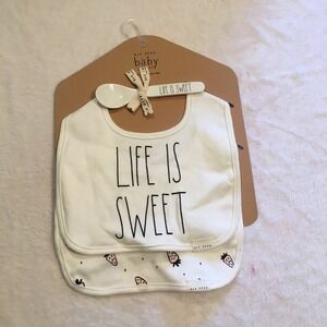 New Rae Dunn bib a spoon‎